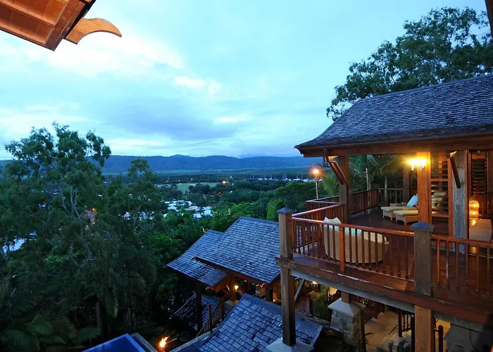 Villa Empat Puluh Dua